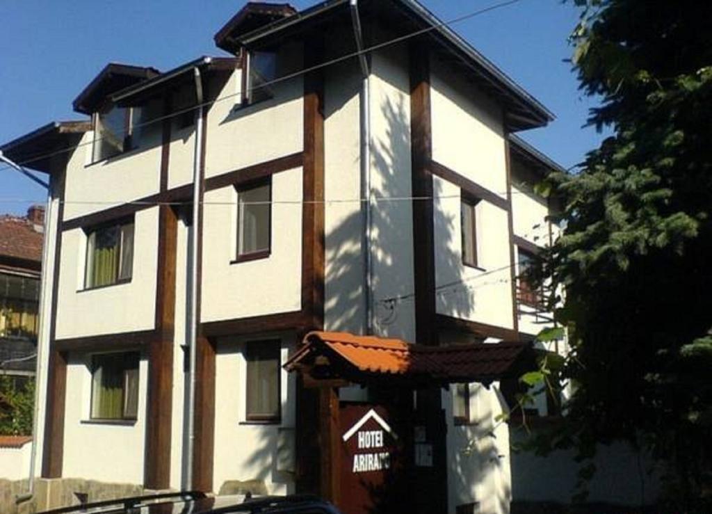 ホテル House Arirang Cherni Osum エクステリア 写真